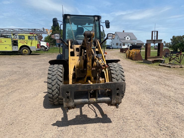 caterpillar-906h2-image-2