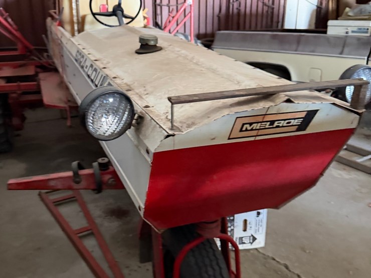 103-melroe-spray-coupe,-engine-runs,-transmission-linkage-issue,-have-booms-image-17