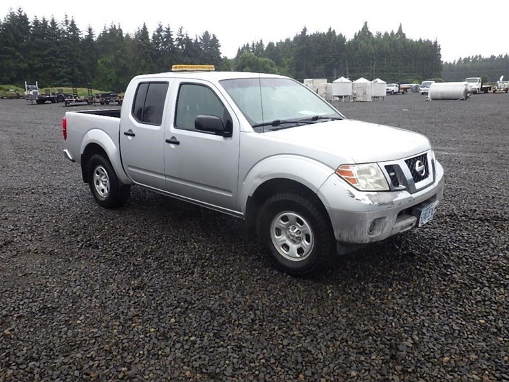 2014-nissan-frontier-image-3