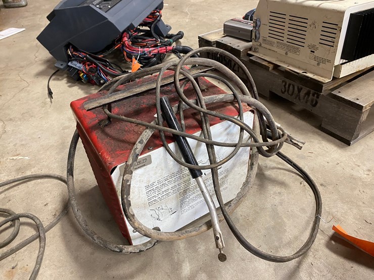 #7512-•-20th-century-115v-100amp-arc-welder(antigo,-wi)-image-6