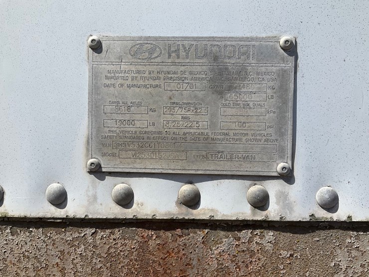 2001-hyundai-53-image-2