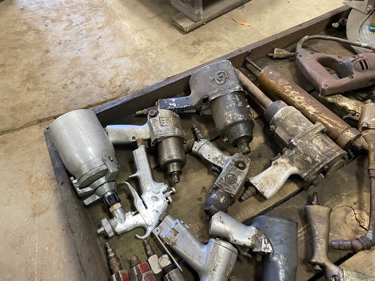 #7507-•-pallet-of-various-shop-tools-(antigo,-wi)-image-12