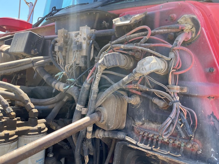 mack-dm688s-image-48