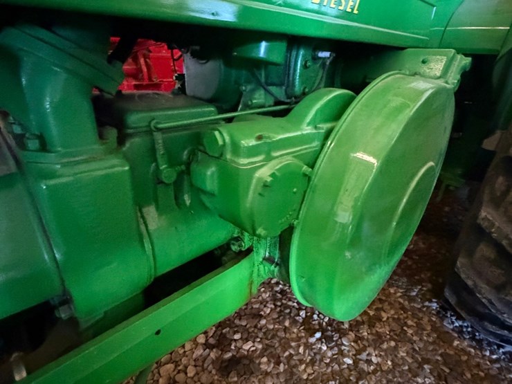 john-deere-r-image-24