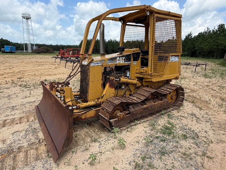 caterpillar-d3c-image-1