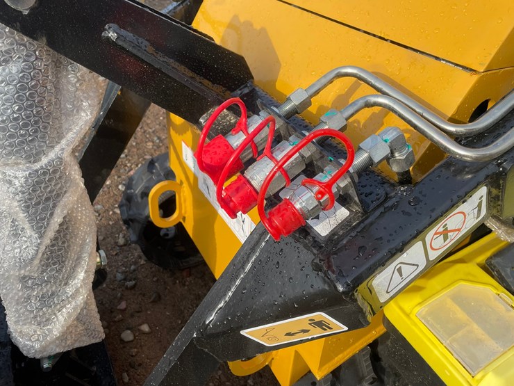 #2010-•-2026-agt-mx-crt23-compact-track-loader-image-15
