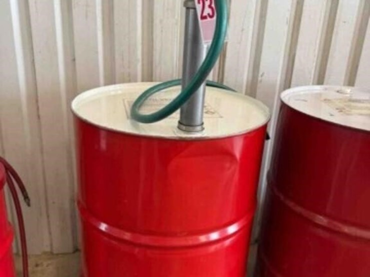 55-gallon-steel-drum-oil-image-1