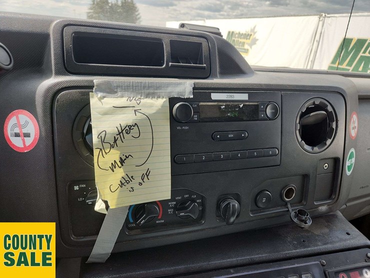 2016-ford-e450-image-12