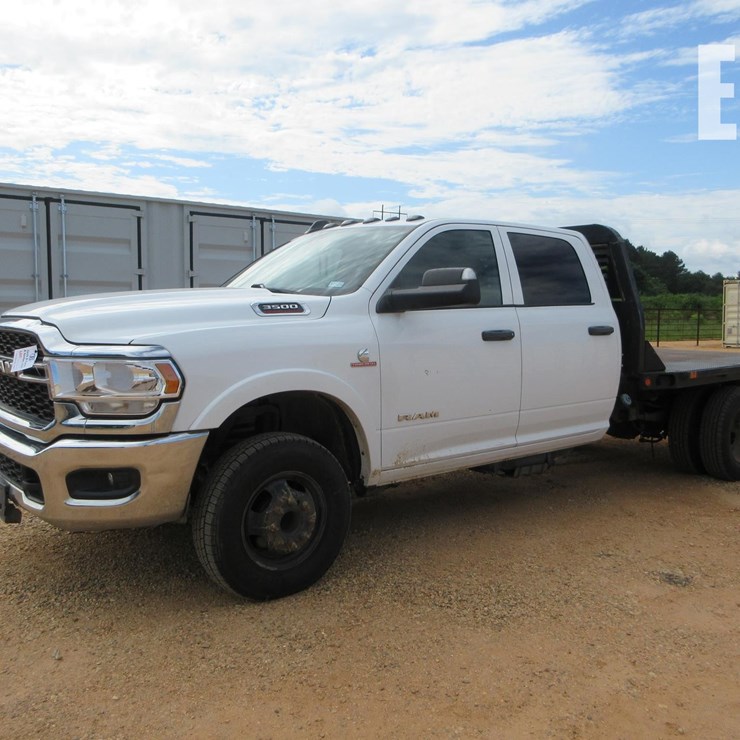 2022 DODGE 3500