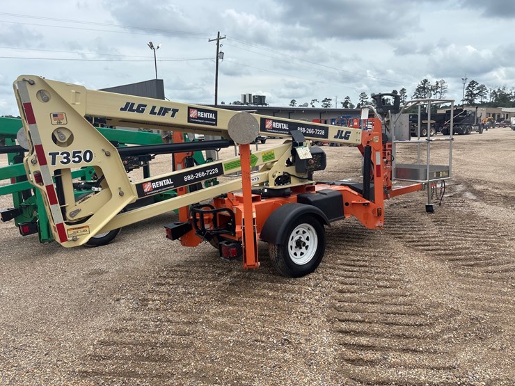 2020-jlg-t350-image-3