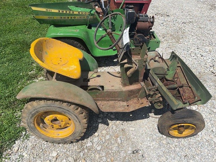 john-deere-110-image-4