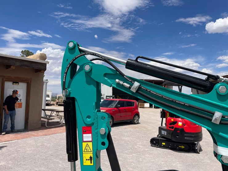 #2652-•-unused-cfg-mini-excavator-image-19
