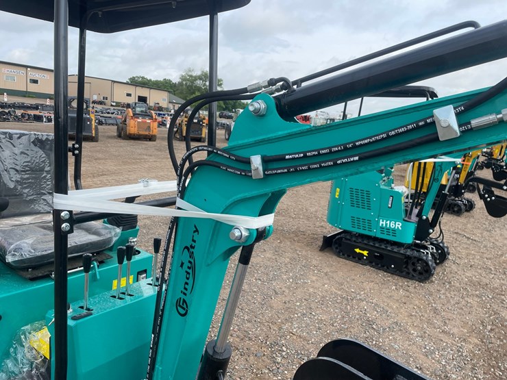 #2024-•-2026-cfg-mh13rx-mini-excavator-image-7