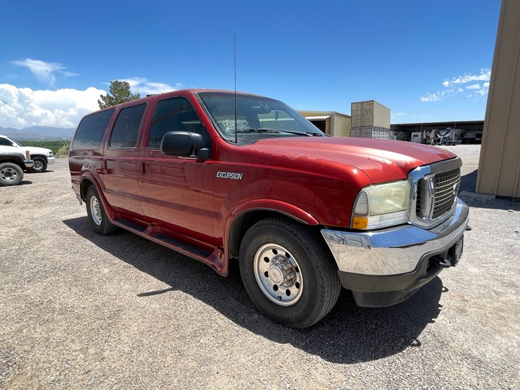2002-ford-excursion-image-67