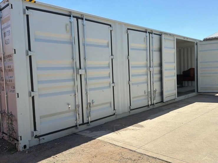 #4009-•-40'-high-cube-multi-door-shipping-container-image-1