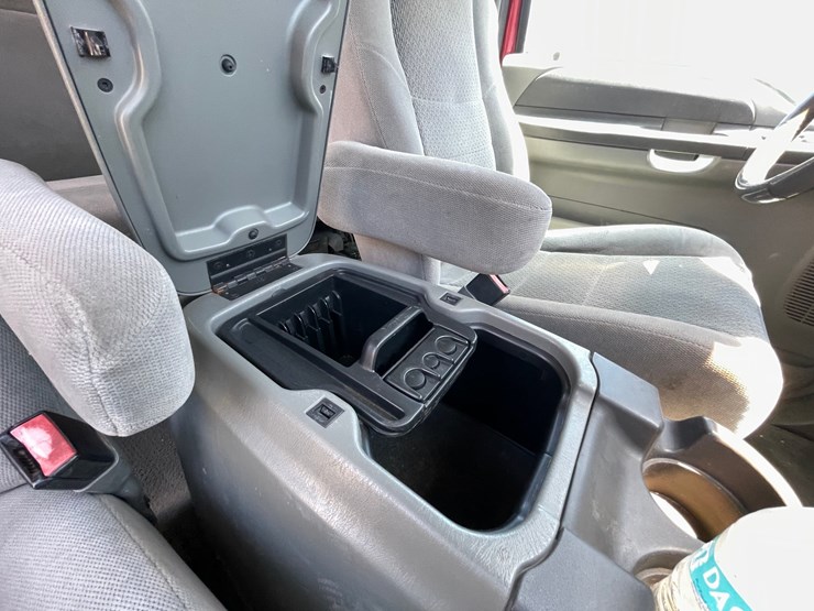 2002-ford-excursion-image-80