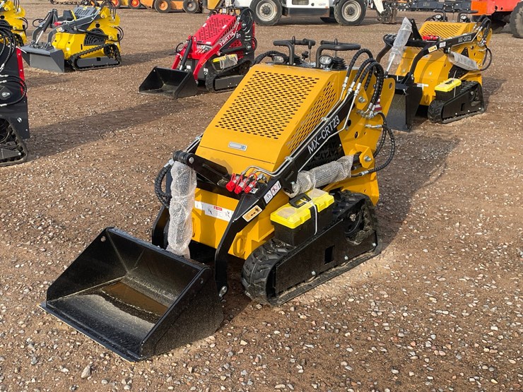 #2010-•-2026-agt-mx-crt23-compact-track-loader-image-1