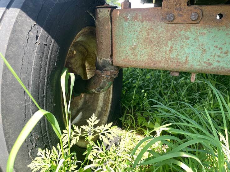 #2008-•-h&s-hay-wagon-with-john-deere-running-gear-(colfax-wi)-image-13