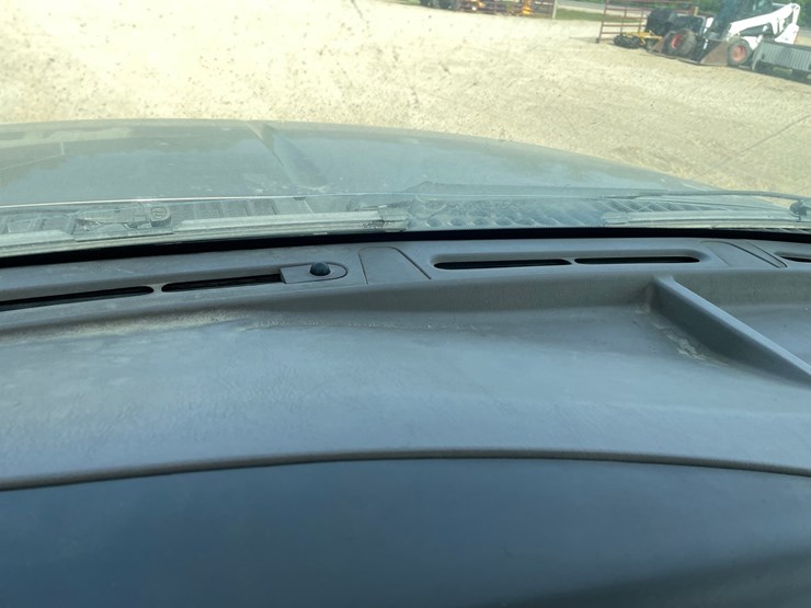 2004-ford-f350-image-62