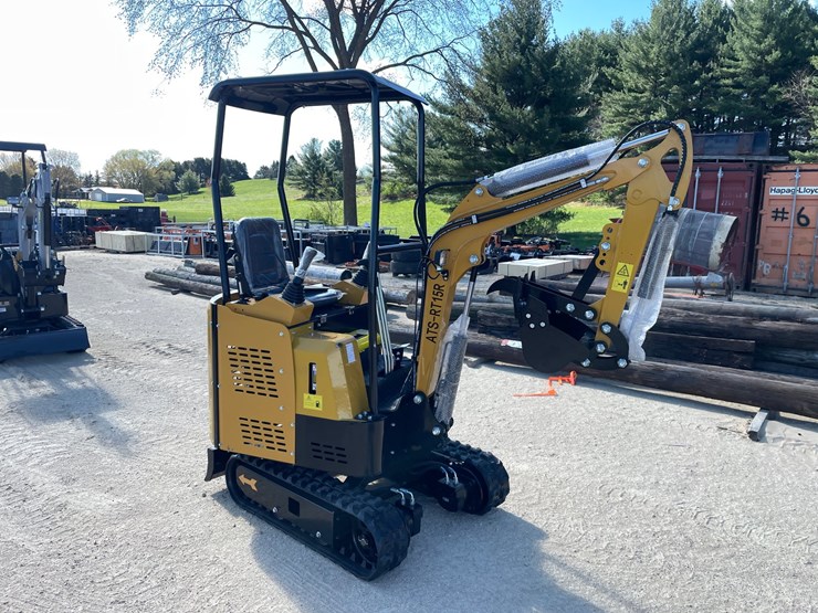 #1100-•-new-ats-rt15r-mini-excavator-image-3