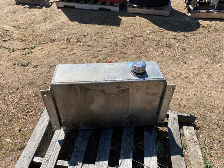 #7440-•-stainless-steel-hydraulic-tank-image-4