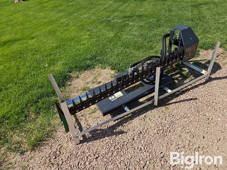 2026-wolverine-sbm-12-72w-sickle-bar-mower-skid-steer-attachment-image-7