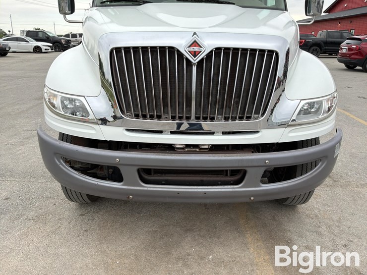 2019-international-4300-sba-image-10