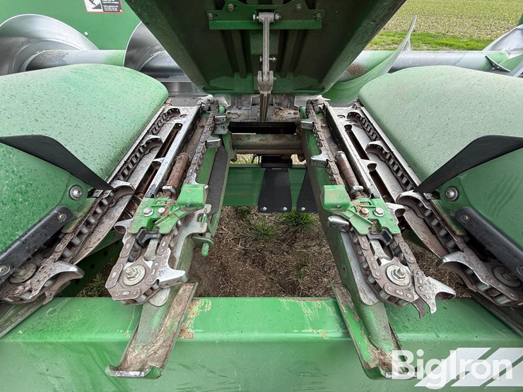 2019-john-deere-712c-image-15