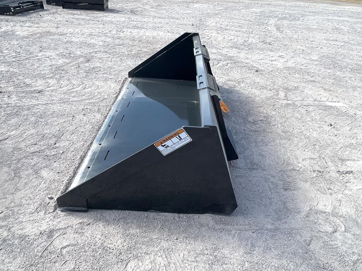 #2773-•-unused-2026-wolverine-skid-steer-track-duty-bucket-attachments-image-8