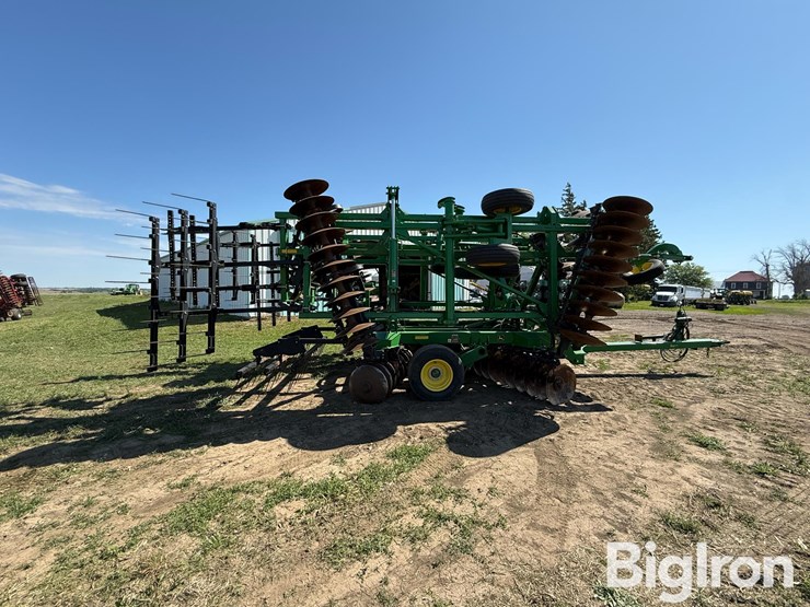 2016-john-deere-2623-image-4