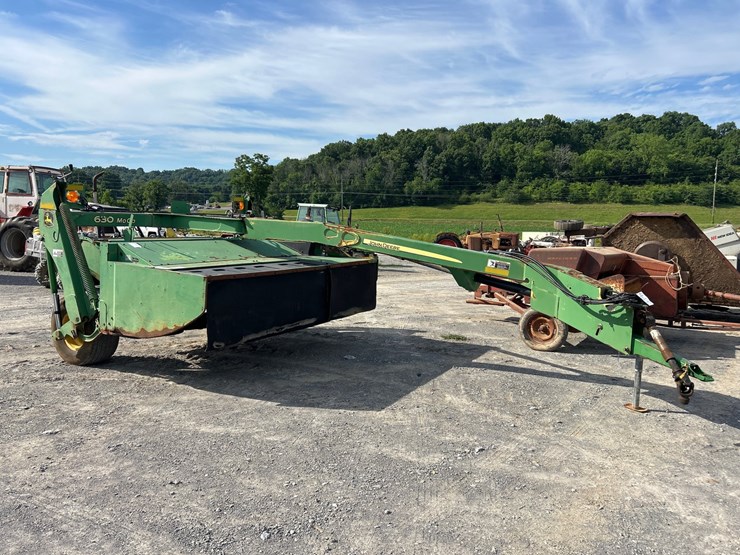 john-deere-630-image-1