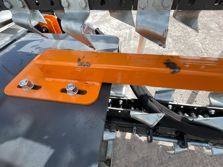 #2758-•-unused-2026-wolverine-skid-steer-trencher-attachment-image-10