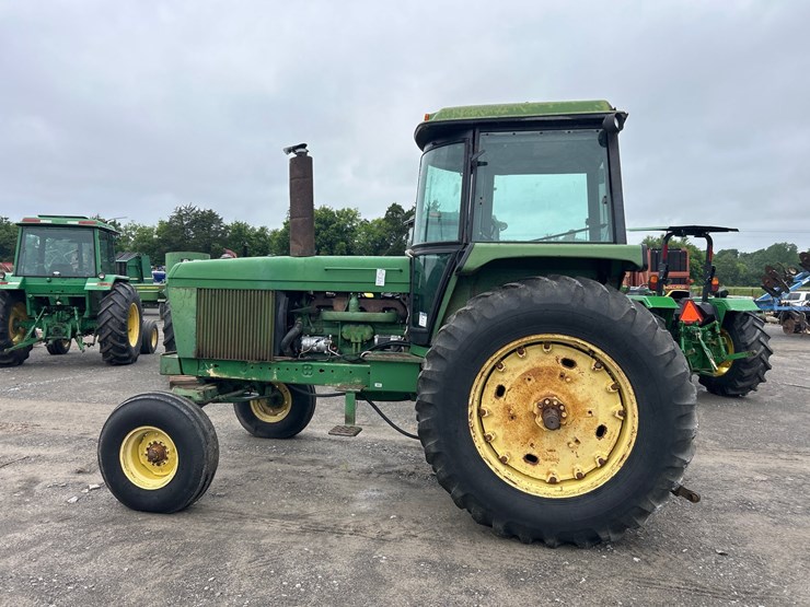 john-deere-4430-image-3