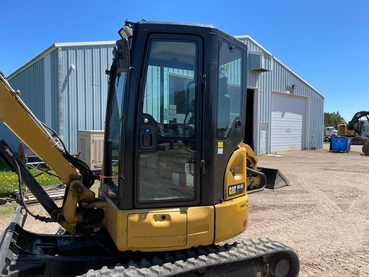 caterpillar-303.5e2-cr-image-22