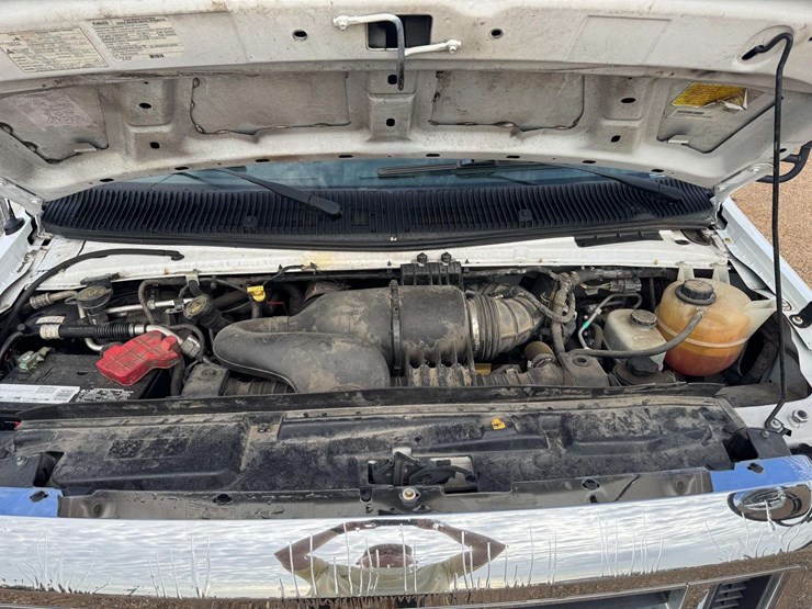 2018-ford-e350-image-24