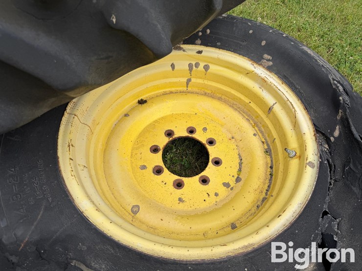 john-deere-8-image-14