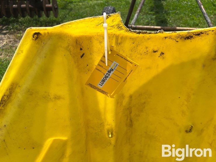 poly-grain-auger-hoppers-image-9