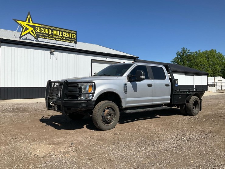 2017-ford-f350-image-1
