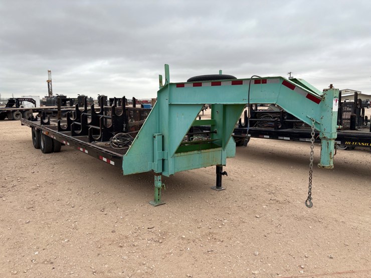 32’-x-102”-t/a-gooseneck-wireline-tool-trailer-image-2