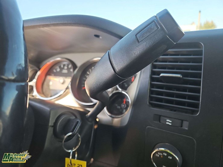 2008-chevrolet-silverado-1500-image-23