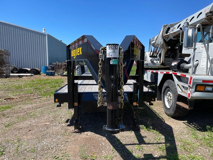 #7030-•-2023-big-tex-gooseneck-trailer-(deerbrook,-wi)-image-2