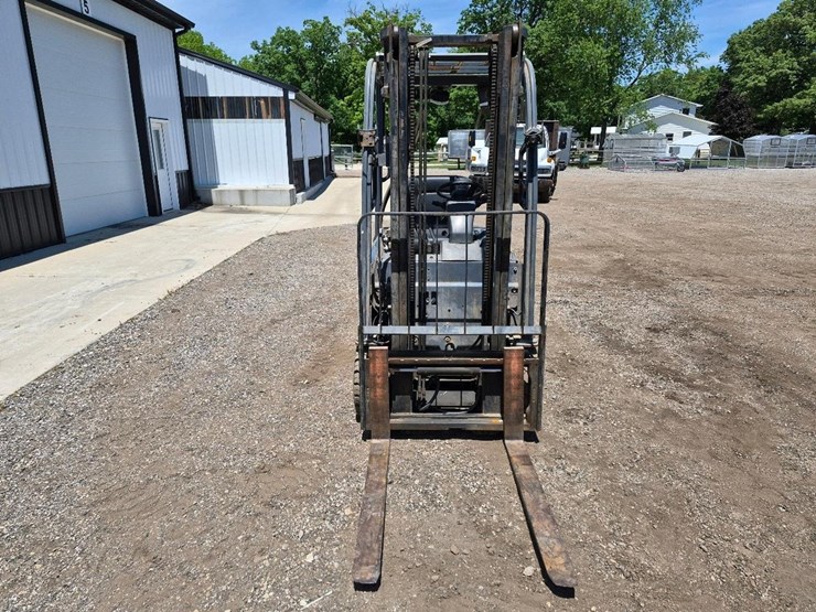 #1374-•-2021-toyota-8fbe18u-forklift-image-8