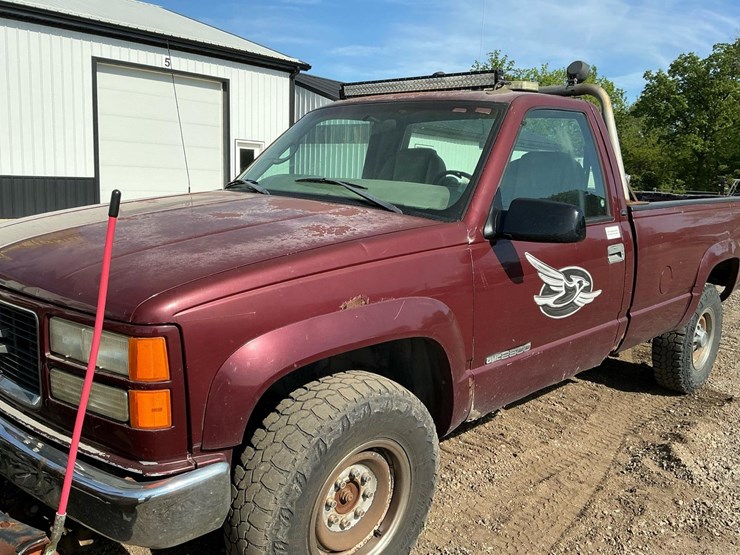 1998-gmc-2500-image-16