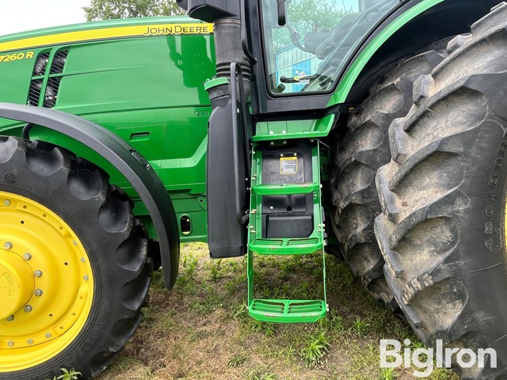2012-john-deere-7260r-image-16
