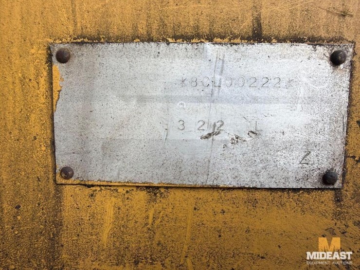 caterpillar-322l-image-2
