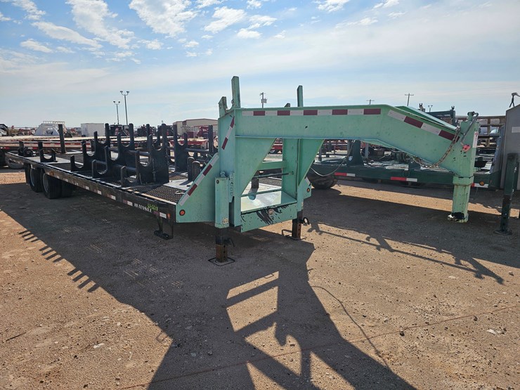 2018-big-tex-32’-x-102”-t/a-gooseneck-wireline-tool-trailer-image-2