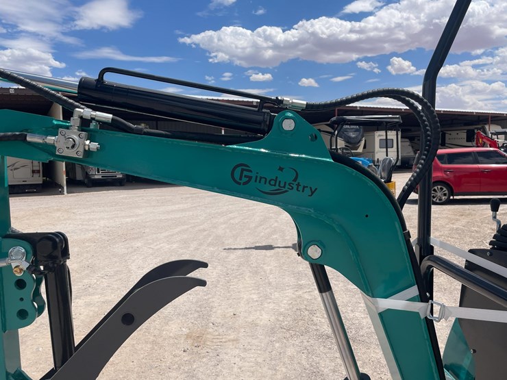 #2660-•-unused-cfg-mini-excavator-image-21