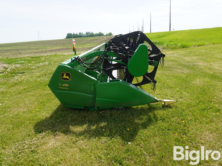 john-deere-635f-image-4