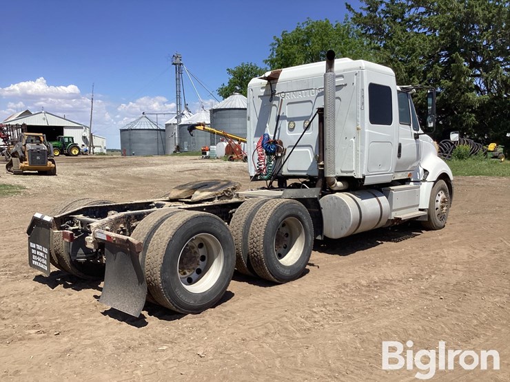 2015-international-prostar-image-5