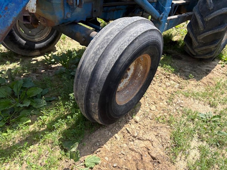 ford-5000-image-12